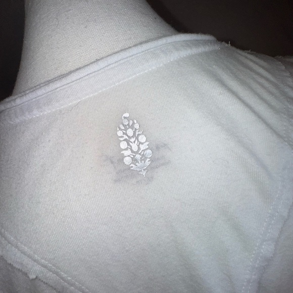 White Oversized boho tank - Picture 6 of 9